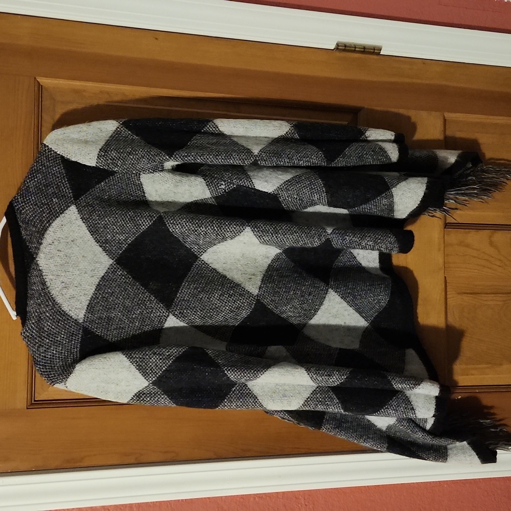 Shrug - Picture 2 of 3